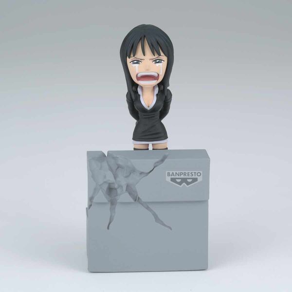 One Piece Log Stories World Collectable Figure Monkey D. Luffy Nico Robin